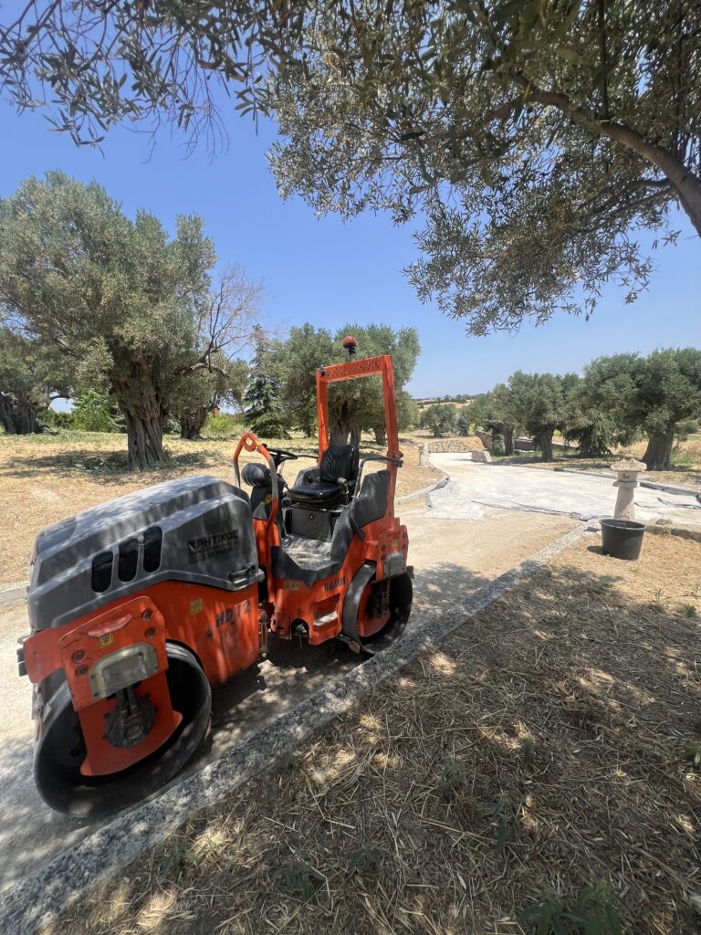 Παναγιώτης Βασιλάκης, Διαμόρφωση Υπαίθρων Χώρων, Χωματουργικές εργασίες, Καθαρισμός και αποψίλωση χόρτων, Κατεδαφίσεις κτιρίων και κατασκευών, Θεσσαλονίκη, earthworks constructions pvasilakis thessaloniki